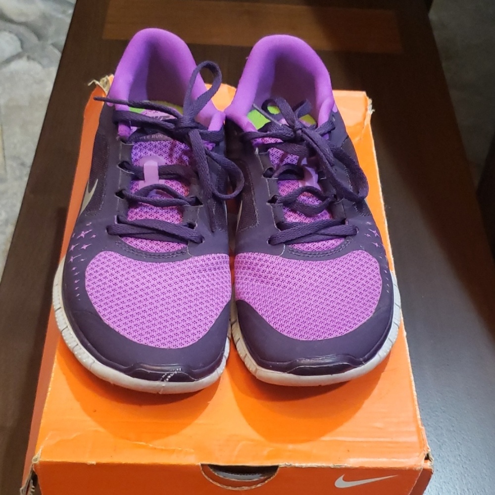 Nike Free Run 3 Sneakers